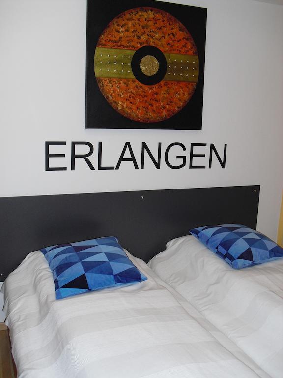 Studio A Am Burgberg Ерланген Номер фото